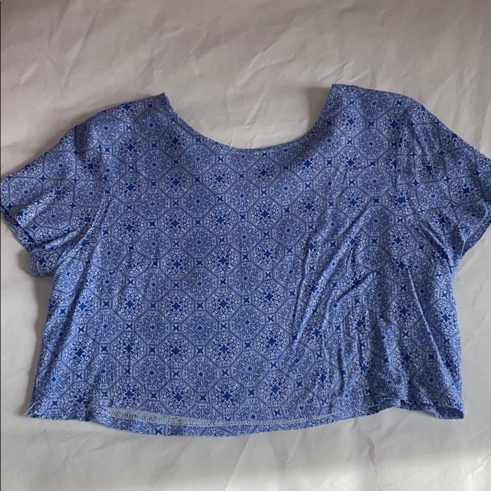 Silky blue top to matching set